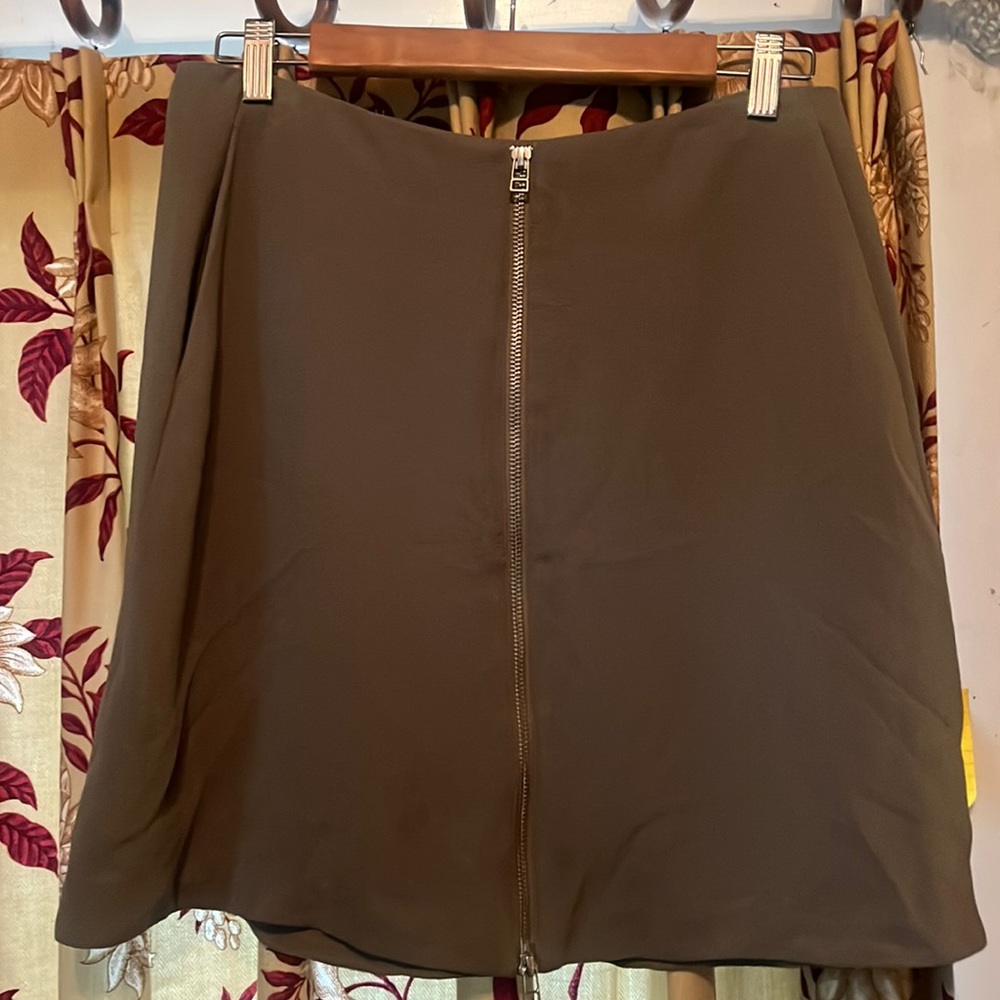 Crepe skirt